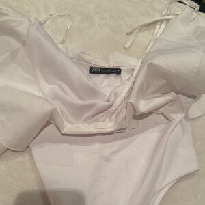 Zara White Ruffled Women's Chemise
